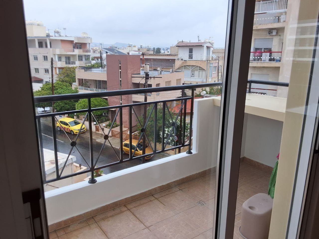 2 BR Apartment in Mesa Geitonia, Limassol photo 9