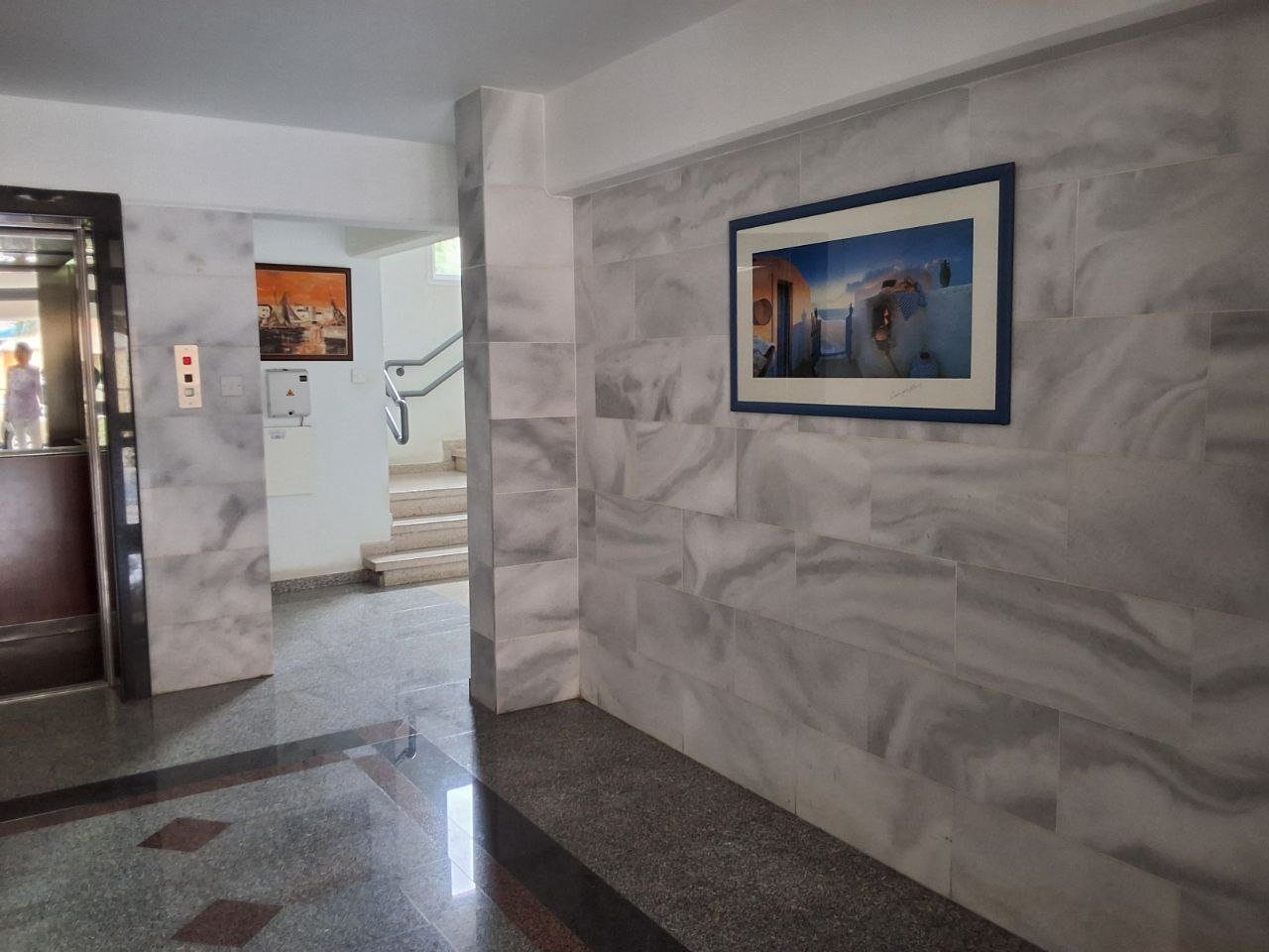 2 BR Apartment in Mesa Geitonia, Limassol photo 19