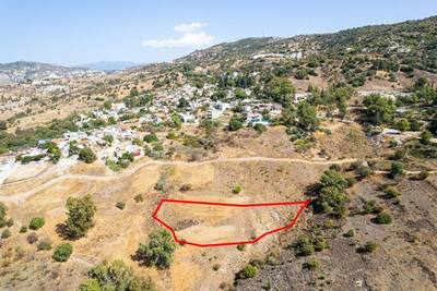 Residential field in Kelokedara, Paphos thumbnail 1