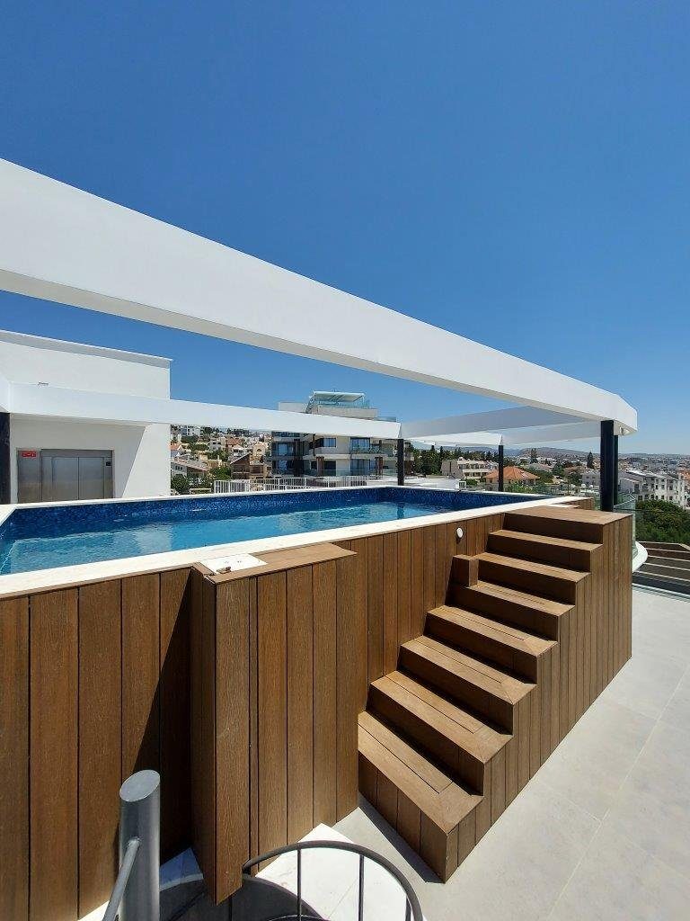 3 BR Penthouse with panoramic sea views in Mesa Geitonia, Limassol photo 18