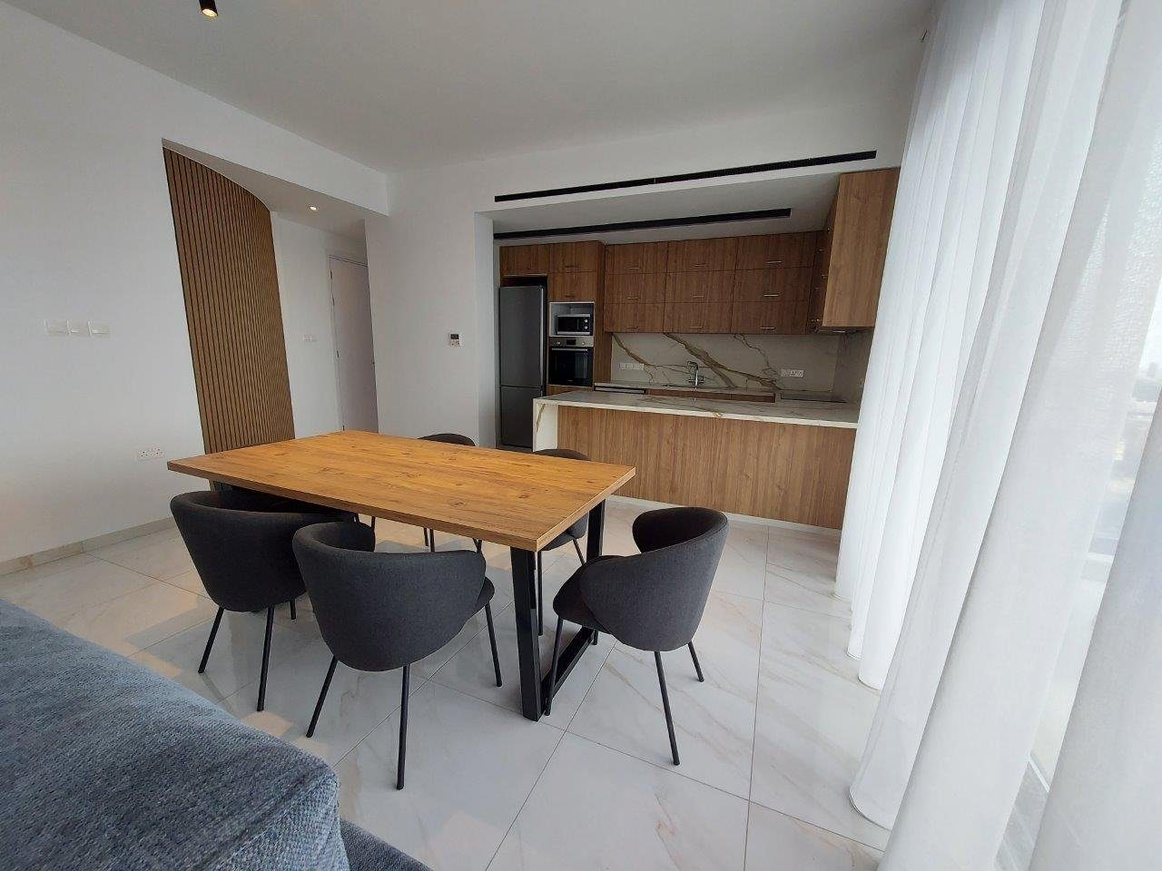 3 BR Penthouse with panoramic sea views in Mesa Geitonia, Limassol — photo 4