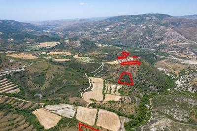Fields in Dora, Limassol thumbnail 3