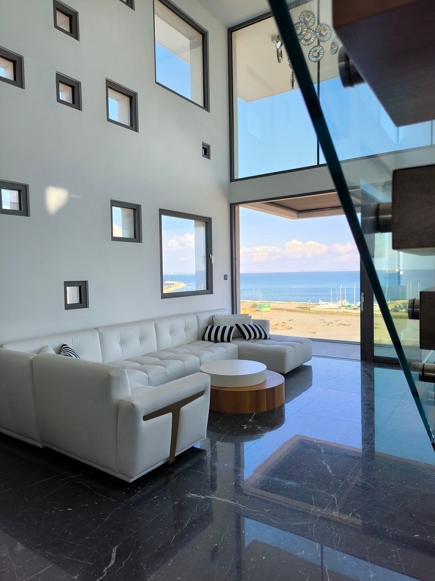 3 BR Duplex in Harbor, Larnaca photo 7