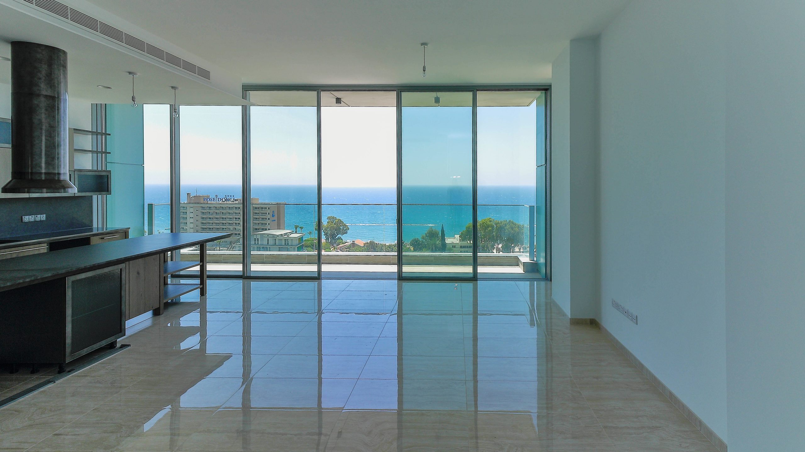 3 BR Apartment in Agios Tychonas, Limassol photo 3