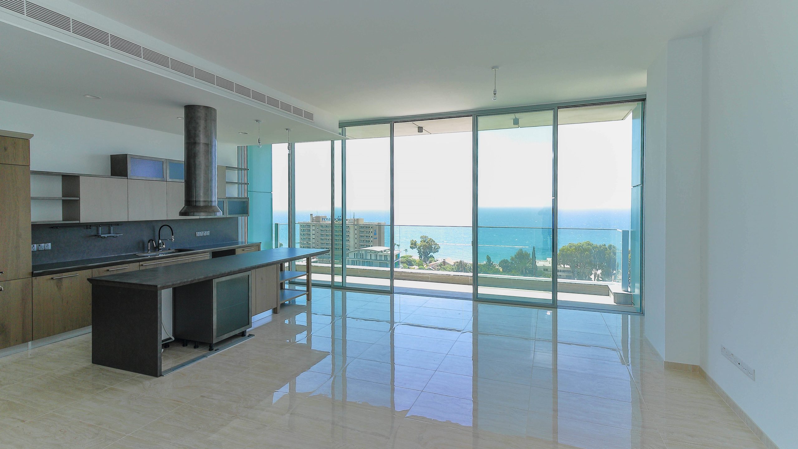 3 BR Apartment in Agios Tychonas, Limassol photo 2