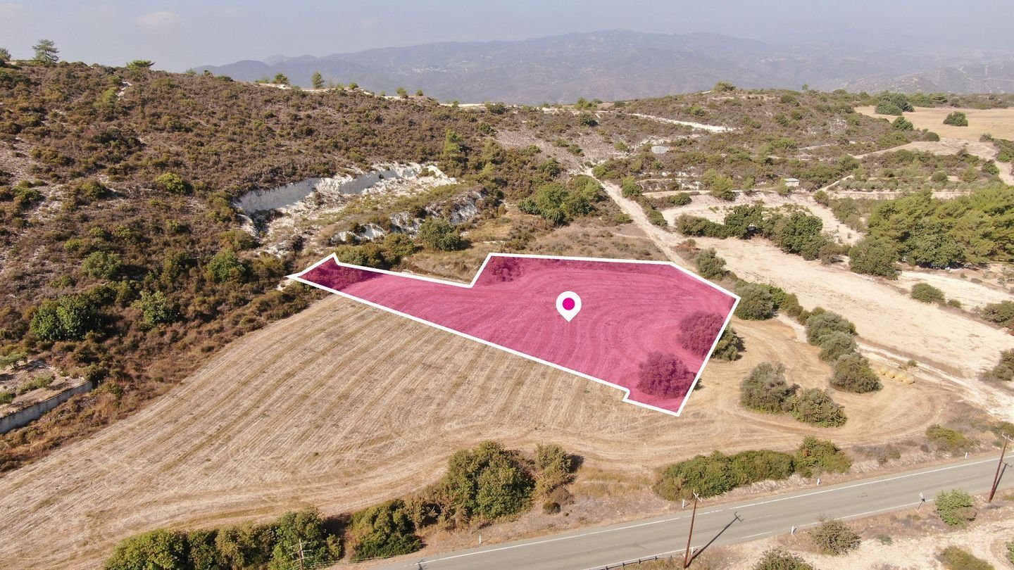 Residential Field in Vavla, Larnaca photo 1