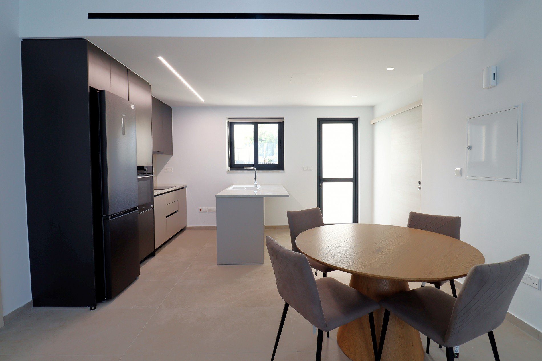 2 BR Ground Apartment in Agia Paraskevi, Limassol photo 6