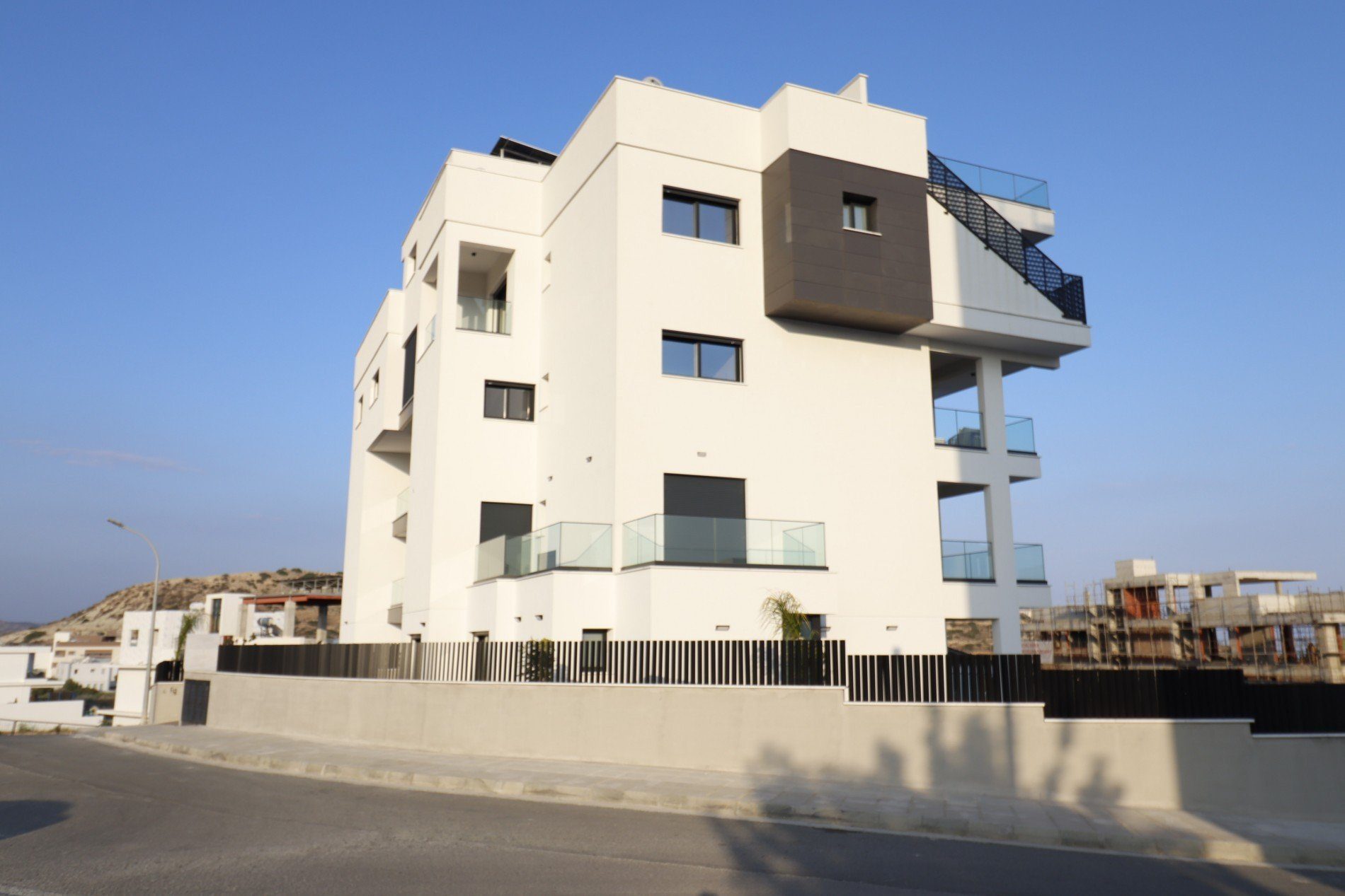 2 BR Ground Apartment in Agia Paraskevi, Limassol photo 2