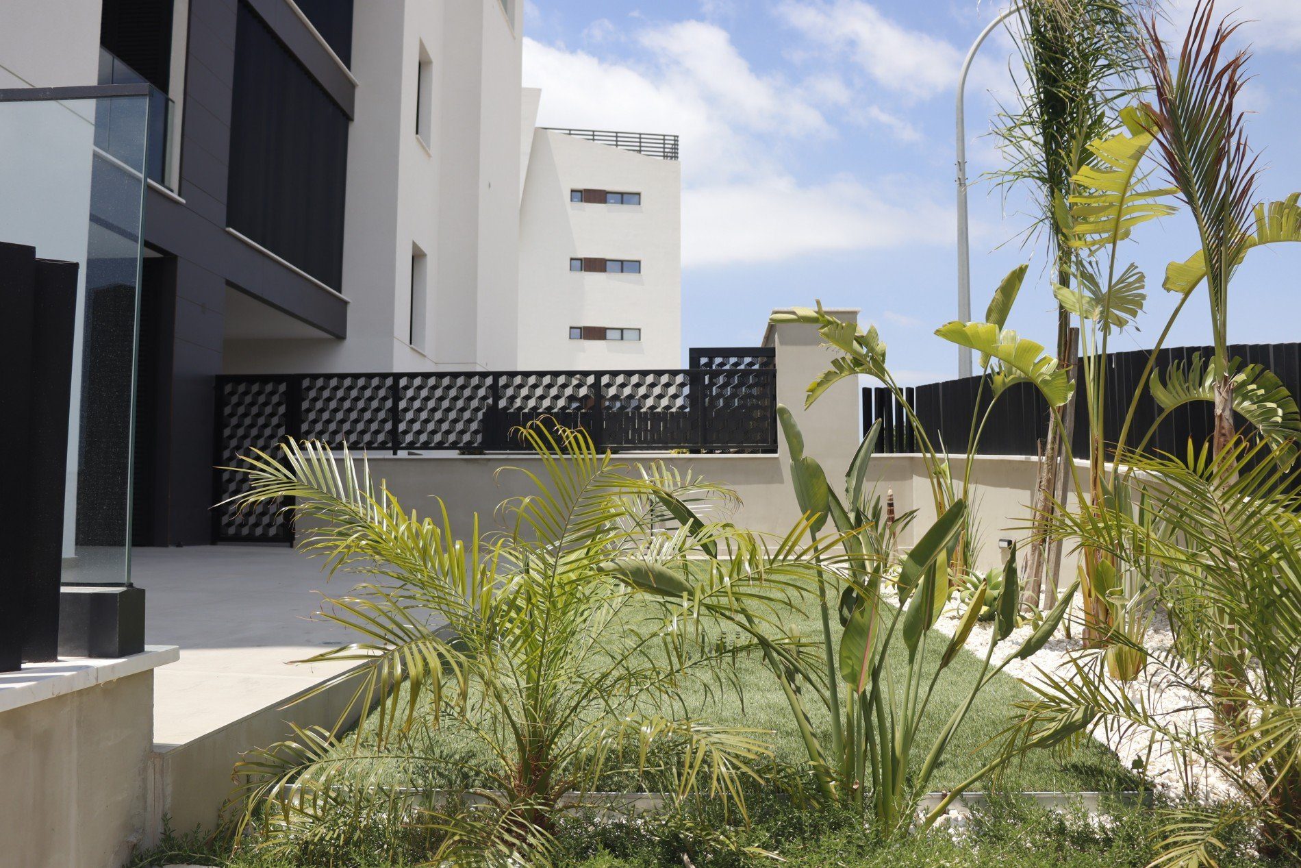 2 BR Ground Apartment in Agia Paraskevi, Limassol