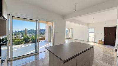 4 BR Villa with Private Swimming Pool in Potamos Germasogeias, Limassol thumbnail 3