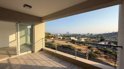 4 BR Villa with Private Swimming Pool in Potamos Germasogeias, Limassol thumbnail 16