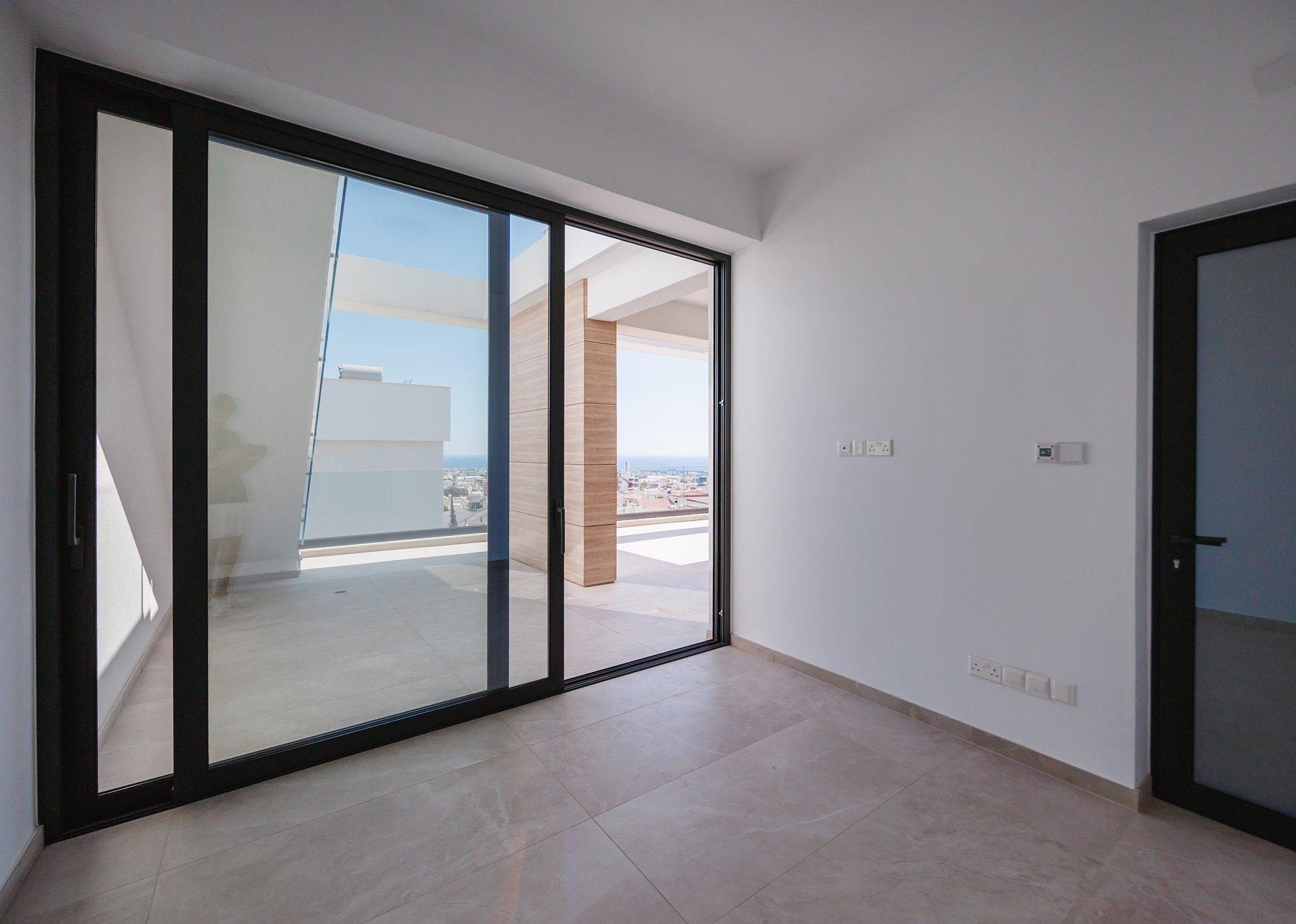 5 BR Penthouse in Agios Athanasios — photo 8