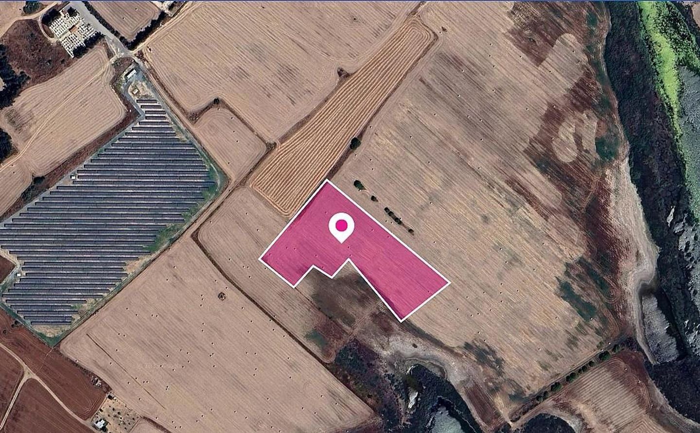 Touristic Field in Dromolaxia-Meneou, Larnaca photo 1