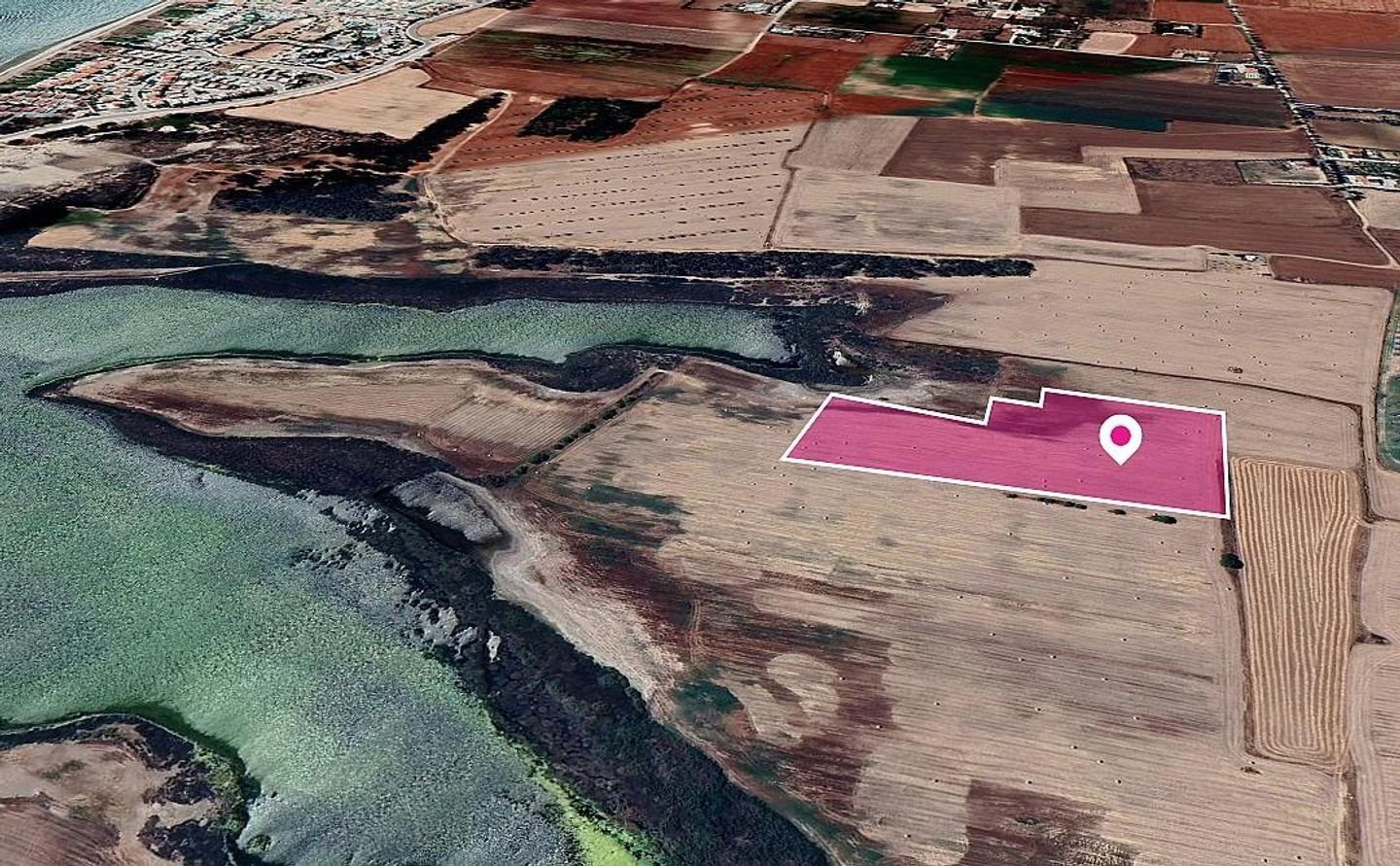 Touristic Field in Dromolaxia-Meneou, Larnaca photo 3