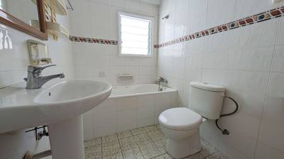 Top Floor Three-Bedroom apartment in City Center, Nicosia thumbnail 2