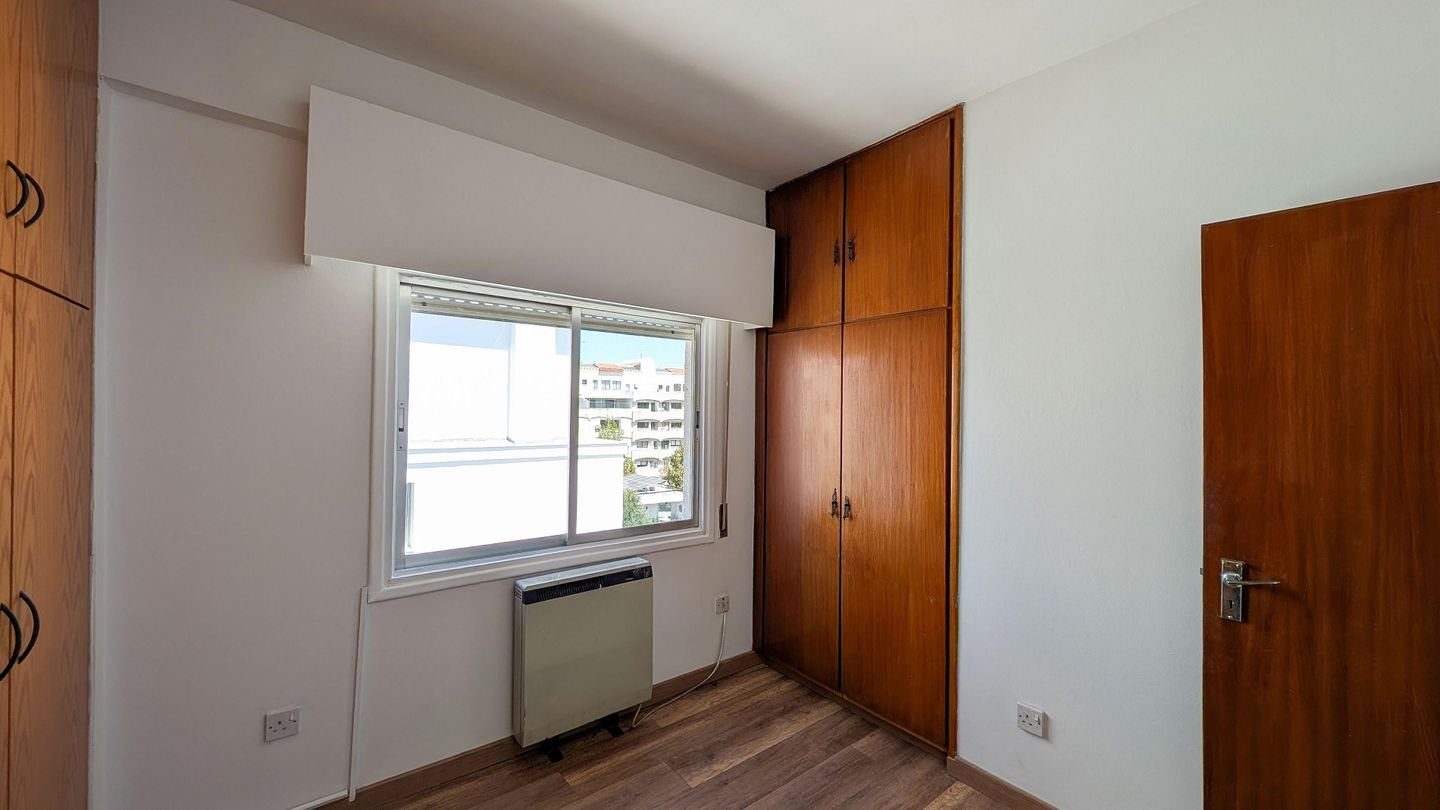 Top Floor Three-Bedroom apartment in City Center, Nicosia photo 12