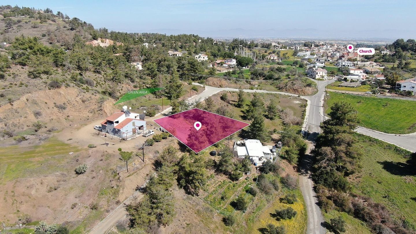 Residential field in Kapedes, Nicosia photo 1
