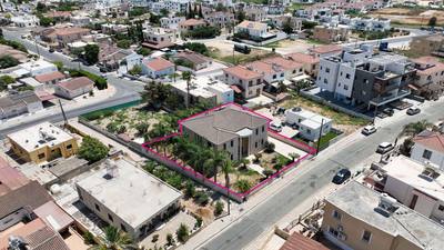 Four-Bedroom mansion in Livadia, Larnaca thumbnail 4