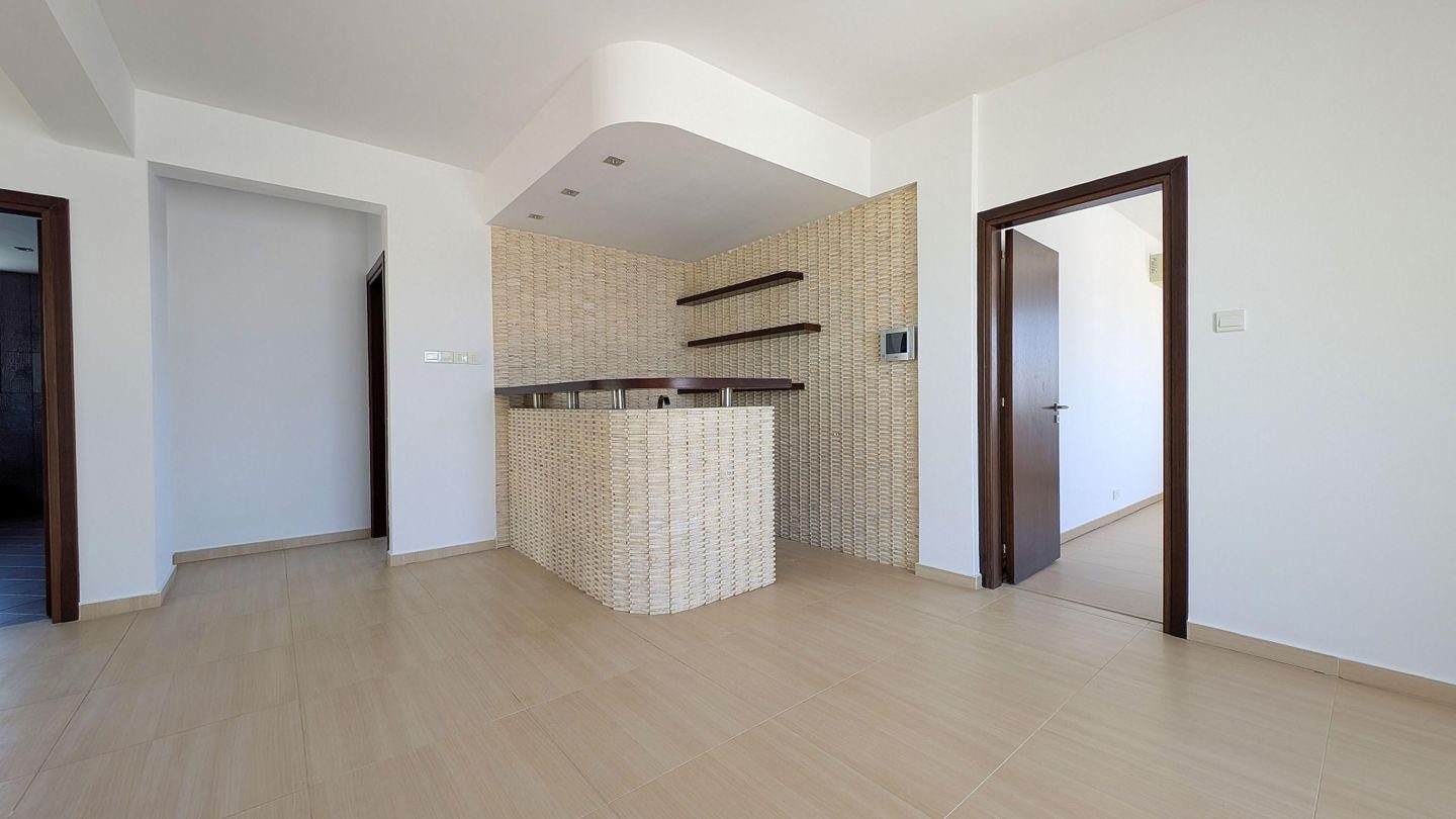 Four-Bedroom mansion in Livadia, Larnaca photo 32