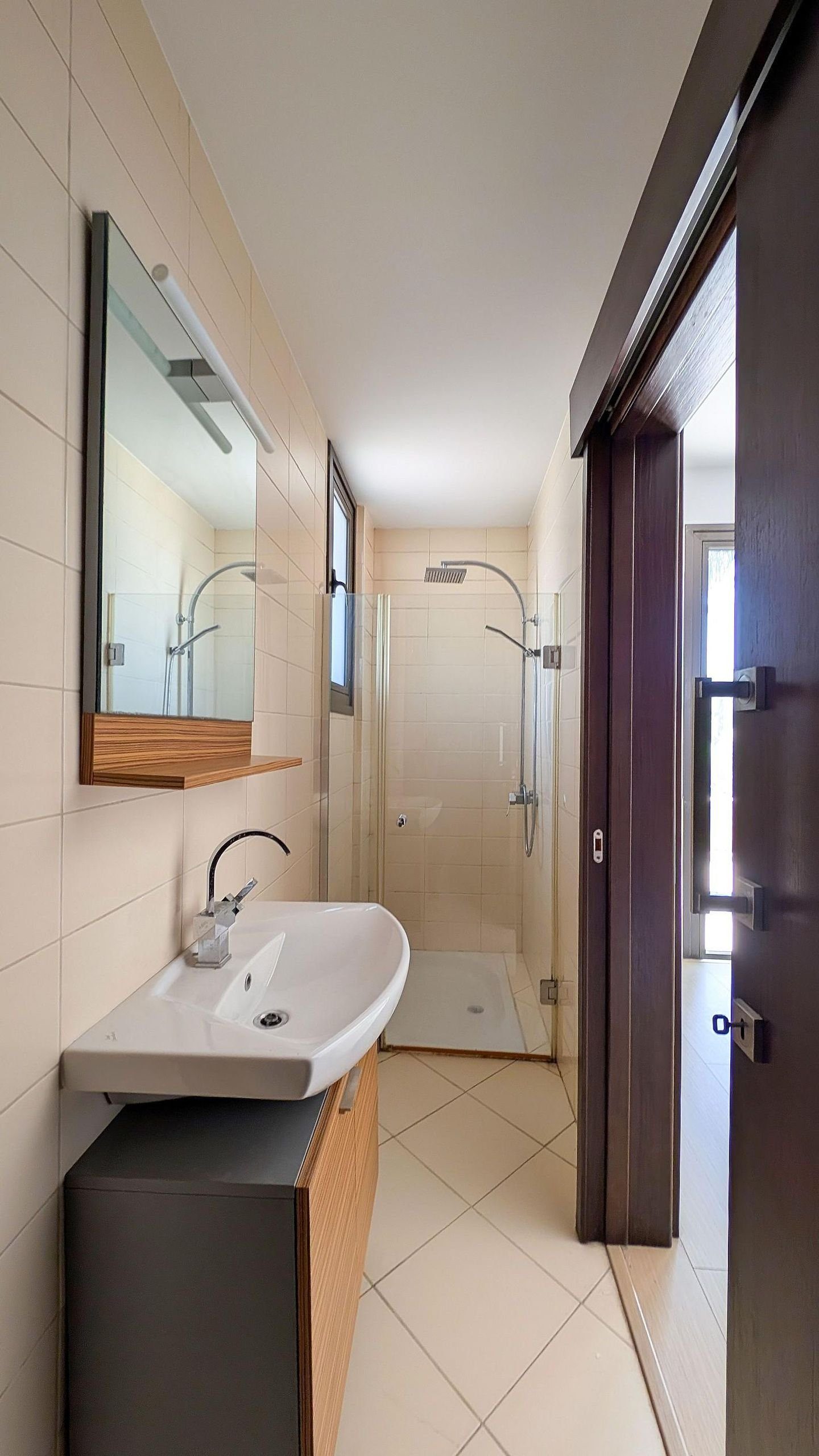 Four-Bedroom mansion in Livadia, Larnaca photo 37