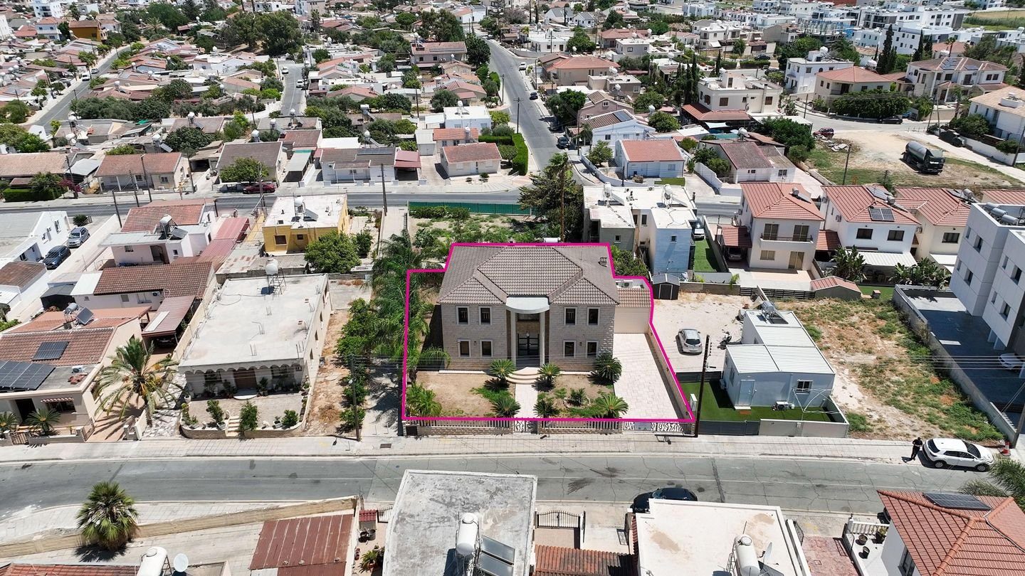 Four-Bedroom mansion in Livadia, Larnaca photo 1