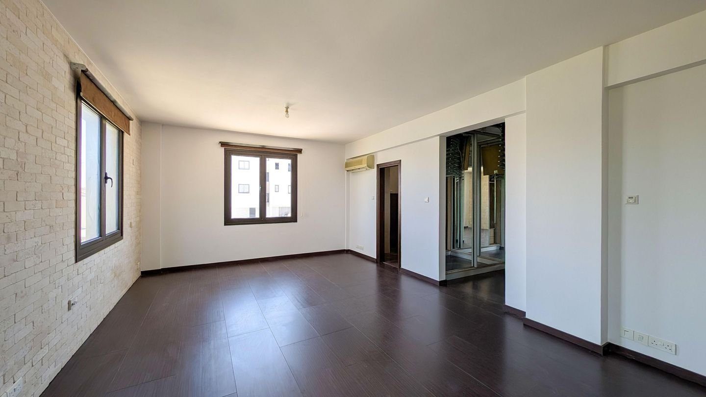 Four-Bedroom mansion in Livadia, Larnaca photo 29