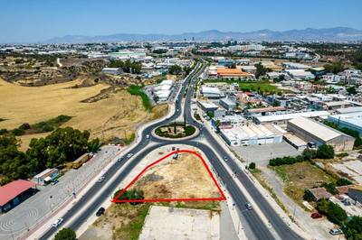 Commercial field in Latsia, Nicosia thumbnail 3