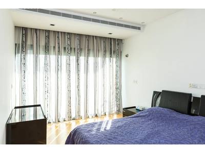 4 BR Penthouse in Neapolis, Limassol thumbnail 10