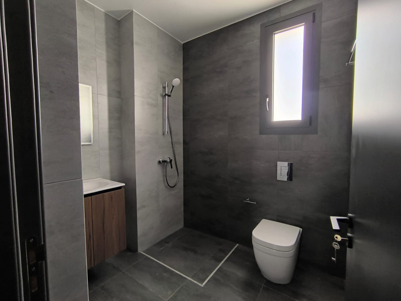 2 BR Penthouse in Arch Makarios III, Larnaca photo 10