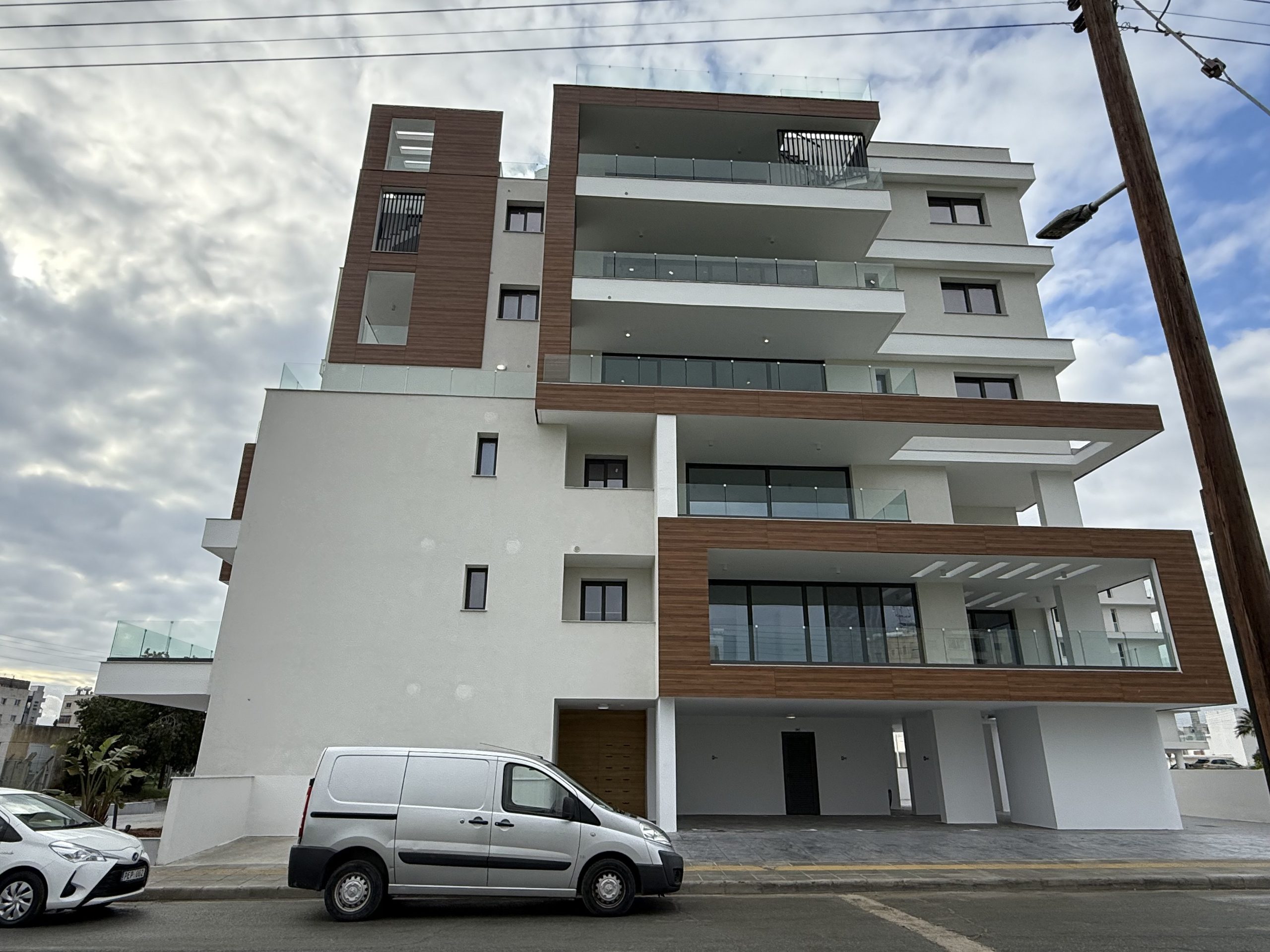 2 BR Penthouse in Arch Makarios III, Larnaca photo 4