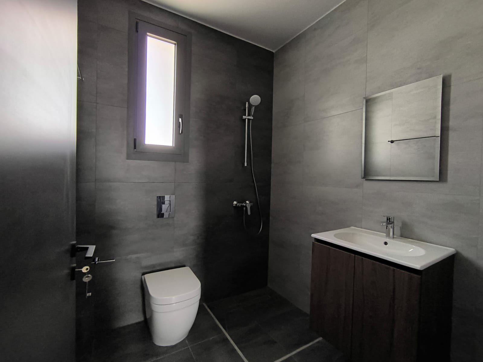 2 BR Penthouse in Arch Makarios III, Larnaca photo 8