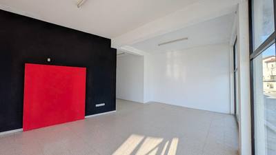 Building with two shops located in  Anafotida, Larnaca thumbnail 12