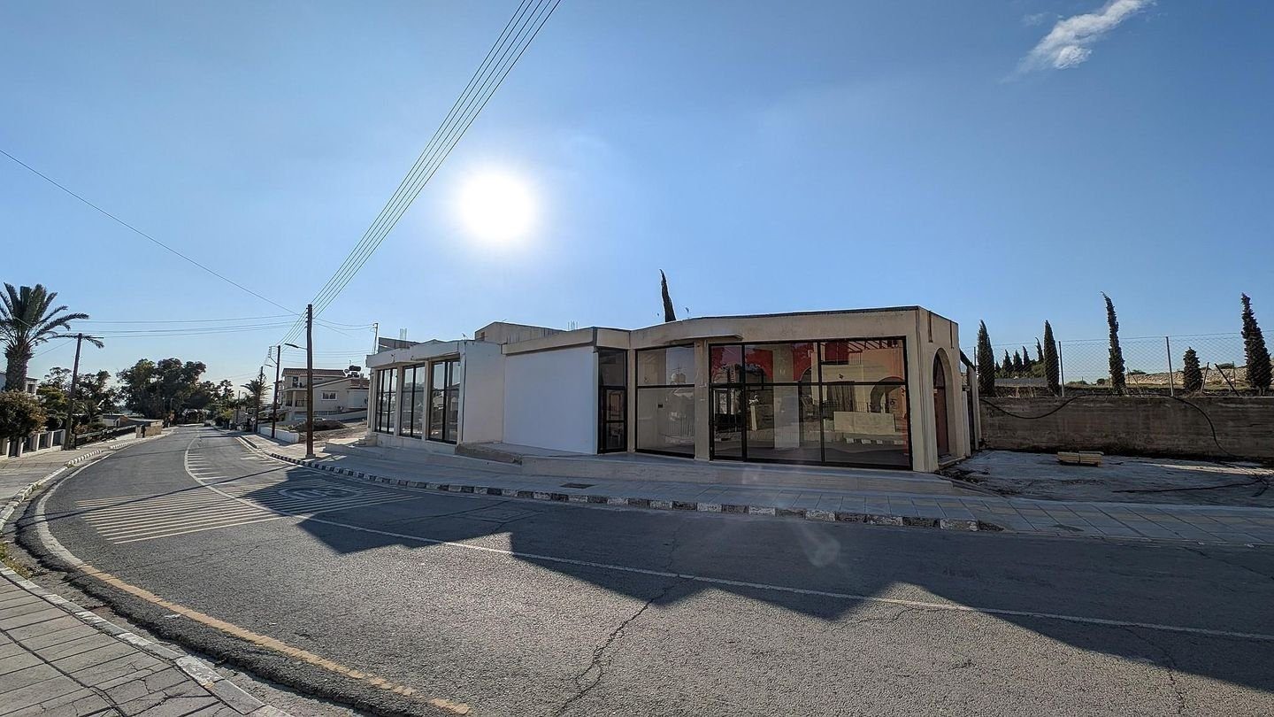 Building with two shops located in  Anafotida, Larnaca photo 2