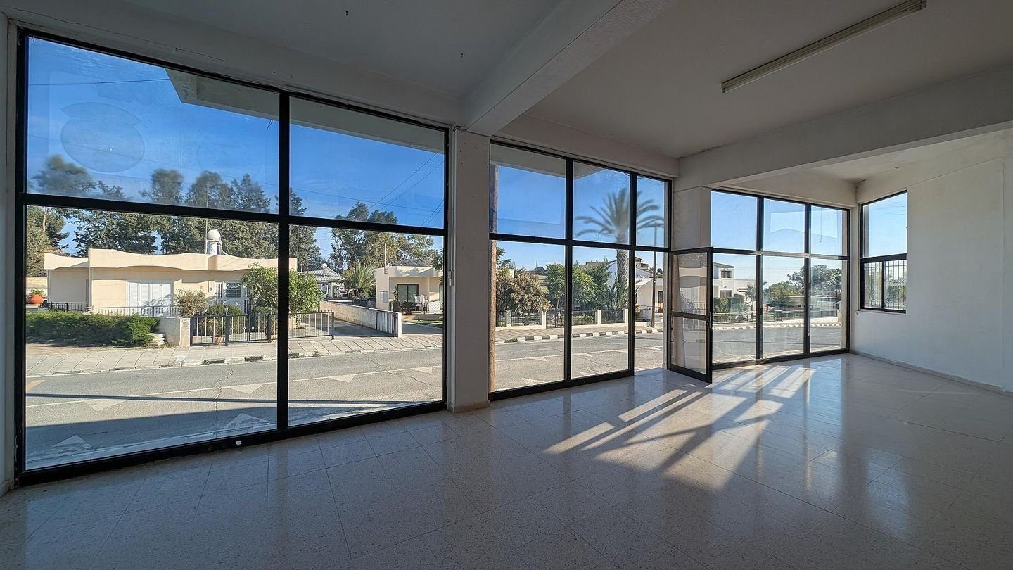 Building with two shops located in  Anafotida, Larnaca photo 7