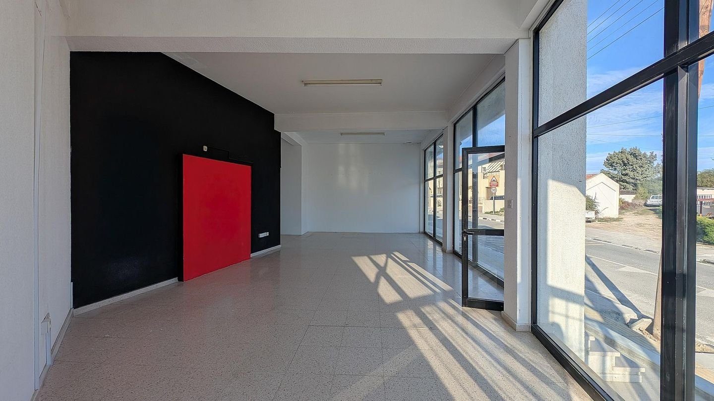 Building with two shops located in  Anafotida, Larnaca photo 13