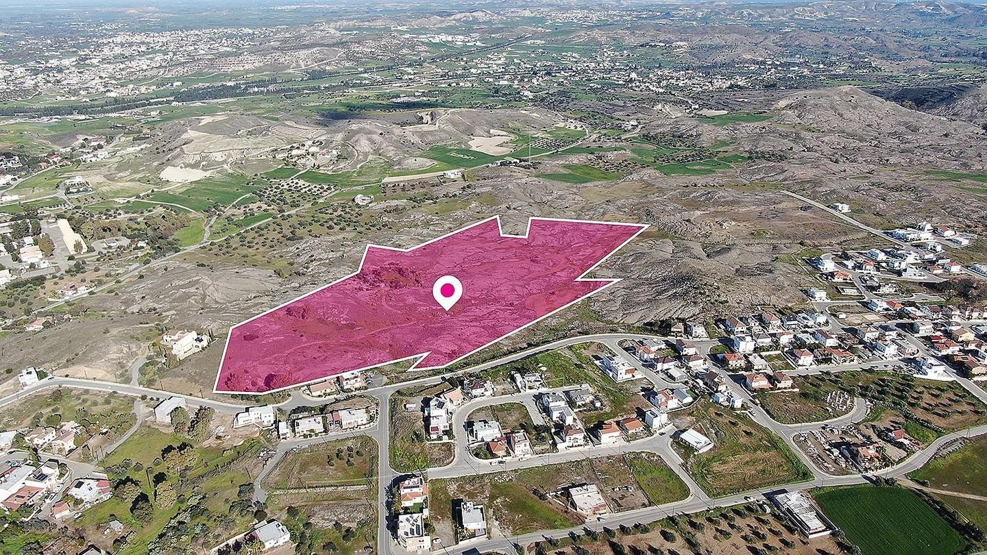 Residential & Agricultural field in Ayia Varvara, Nicosia photo 1