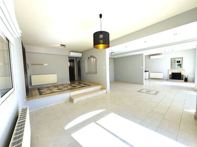 5 BR Villa in Limassol, Germasogeia thumbnail 8