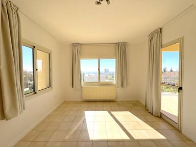 5 BR Villa in Limassol, Germasogeia thumbnail 11