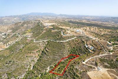 Field in Dora, Limassol thumbnail 2