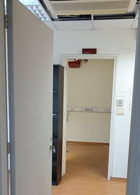 Office in Neapolis, Limassol thumbnail 10