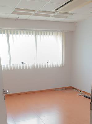 Office in Neapolis, Limassol thumbnail 7