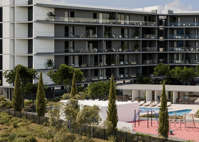 2 BR Apartment in Kato Polemidia, Limassol