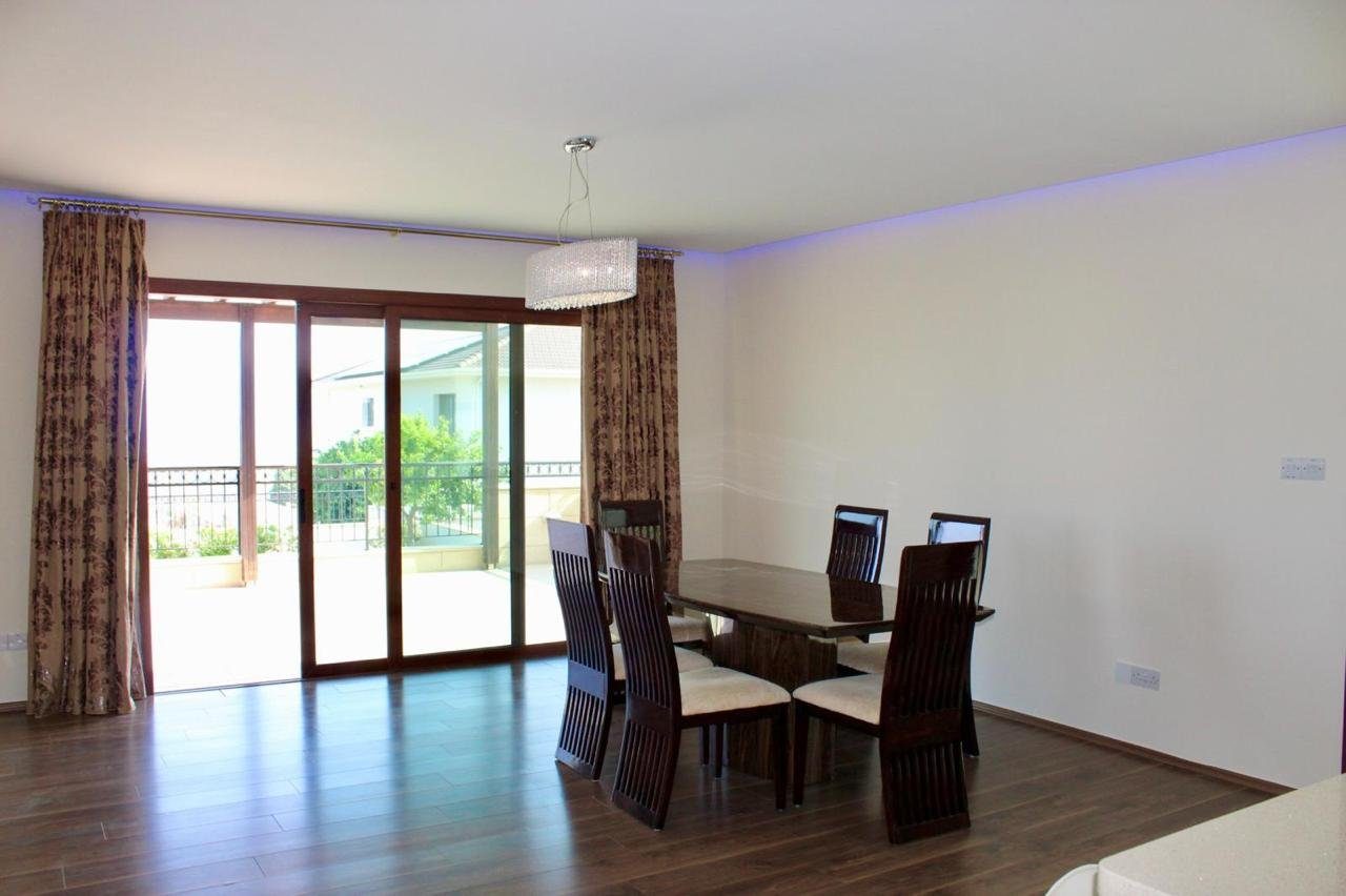 6 BR House in Agia Paraskevi, Limassol — photo 3