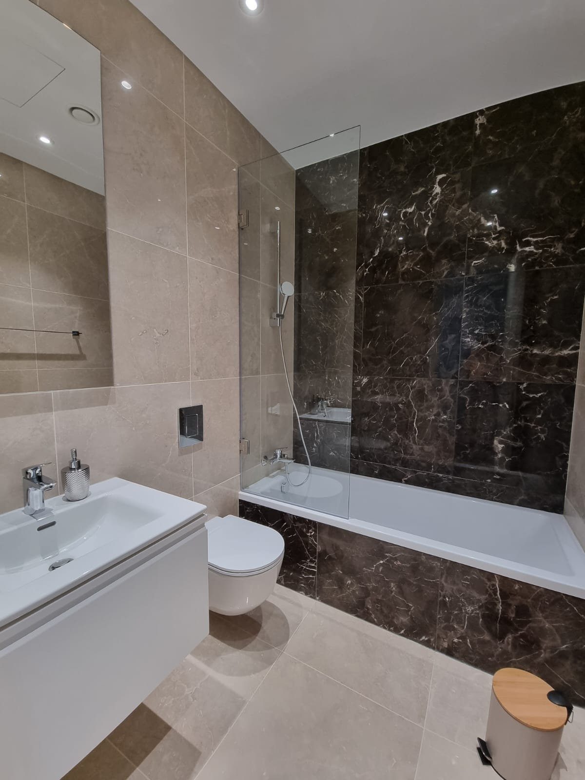 2 BR Apartment in Potamos Germasogeias, Limassol photo 9