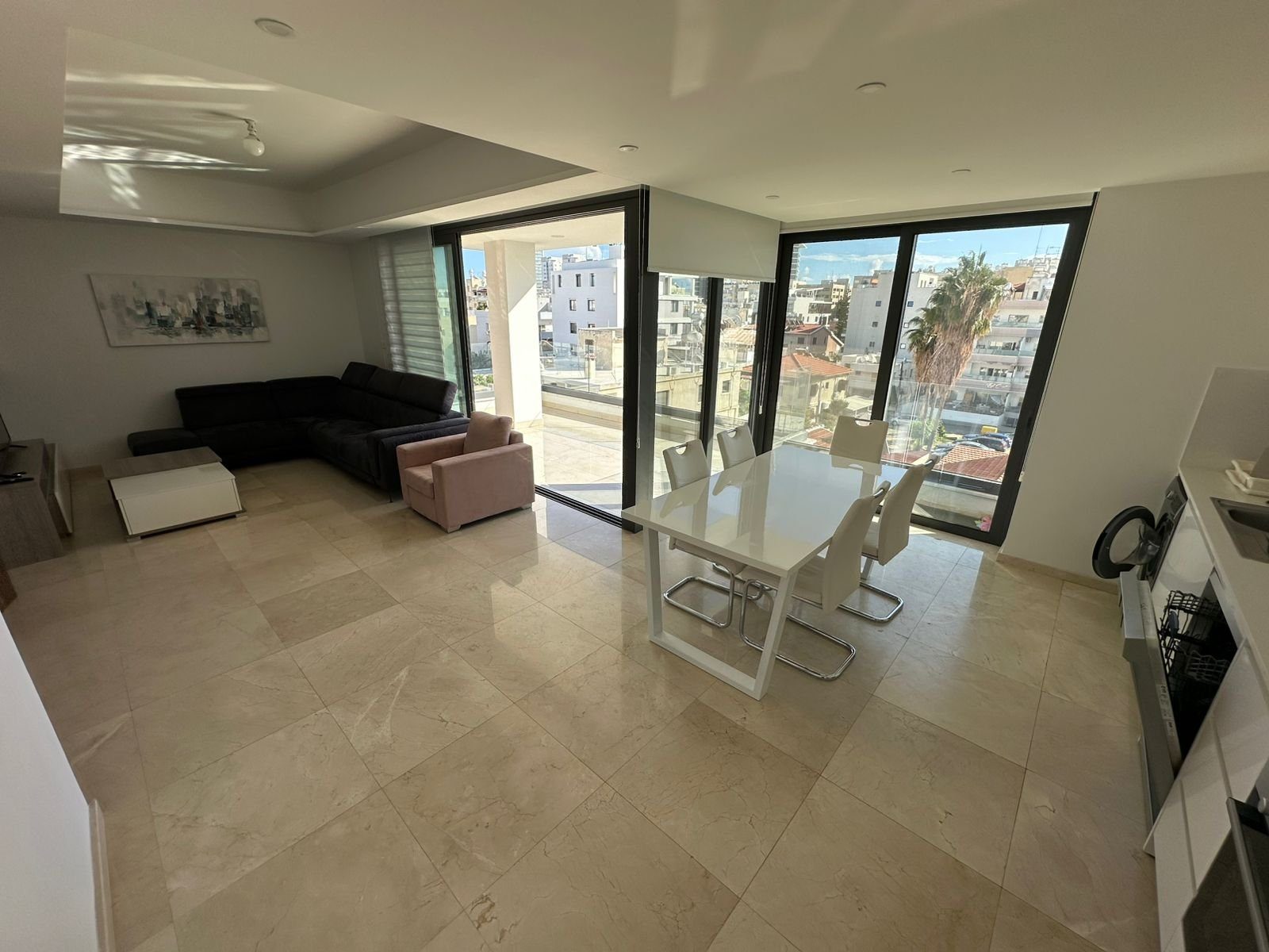 3 BR Apartment in Neapolis, Limassol — photo 4