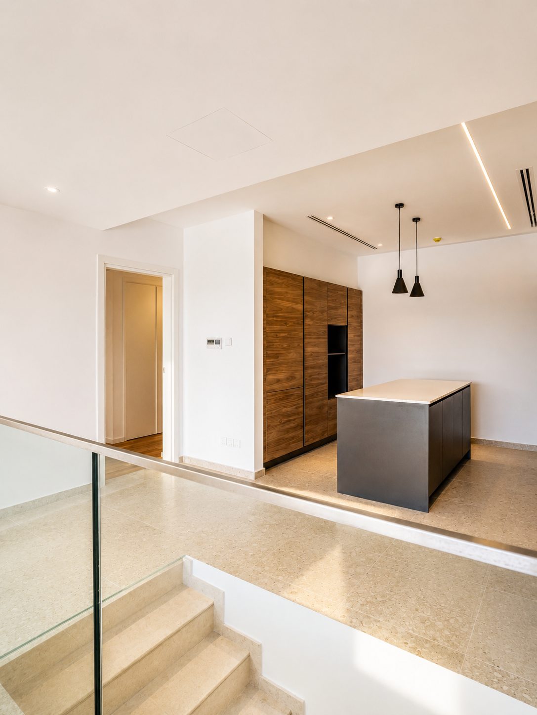2 BR Duplex with Sea View in Agios Tychonas, Limassol photo 2
