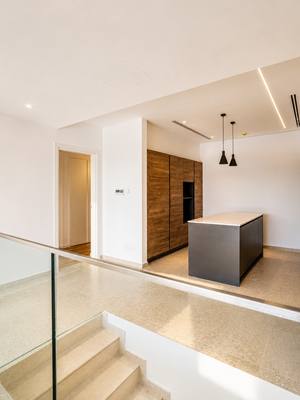2 BR Duplex with Sea View in Agios Tychonas, Limassol thumbnail 2