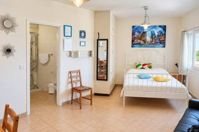 Studio z widokiem na morze w Ajia Napa, Limassol, miniatura 4