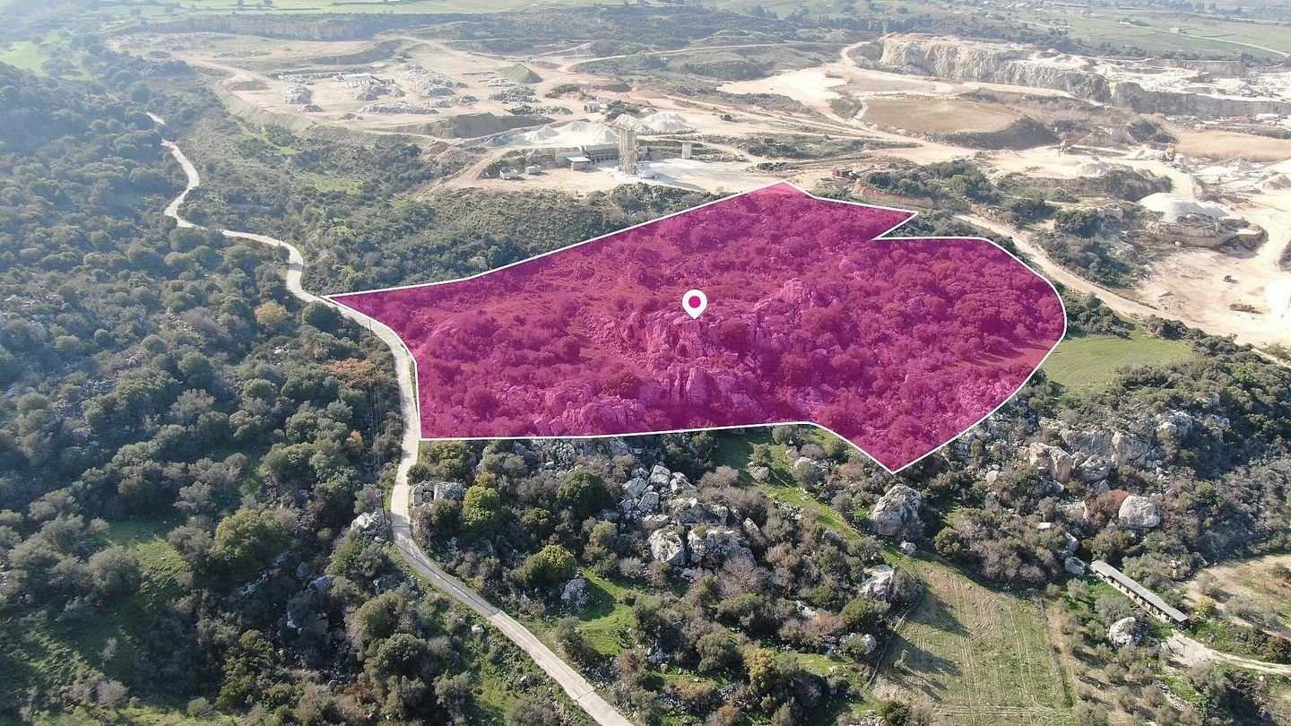 Agricultural / Protection Zone field in Drouseia, Paphos photo 1
