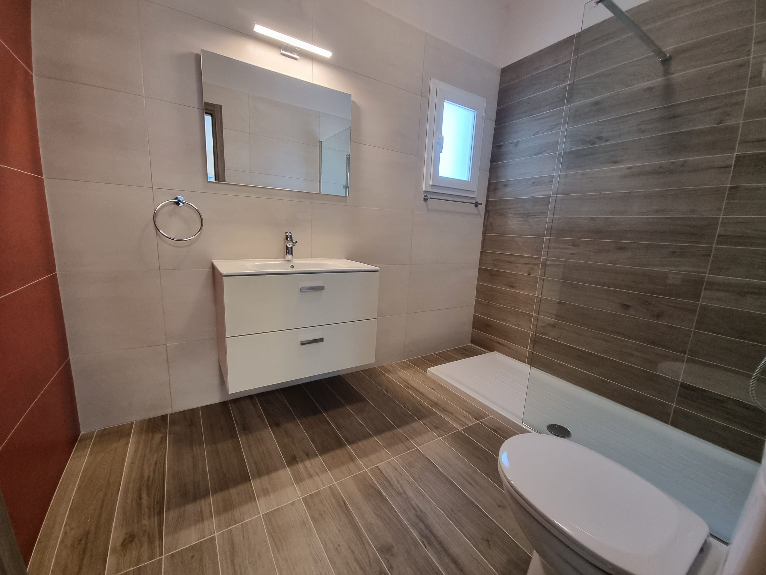 4 BR Apartment in Parekklisia, Limassol photo 11